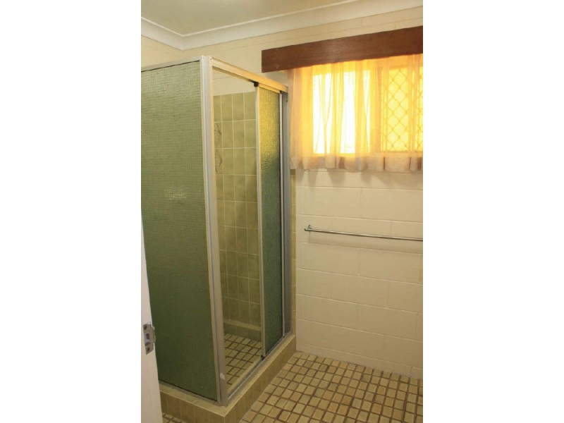 31 President Street, Kirwan QLD 4817