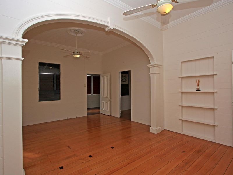 Railway Estate QLD 4810