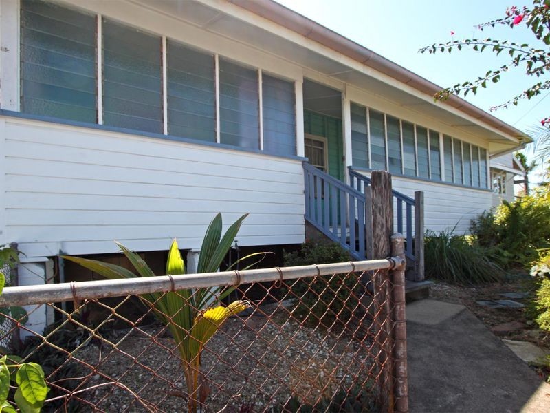 West End QLD 4810