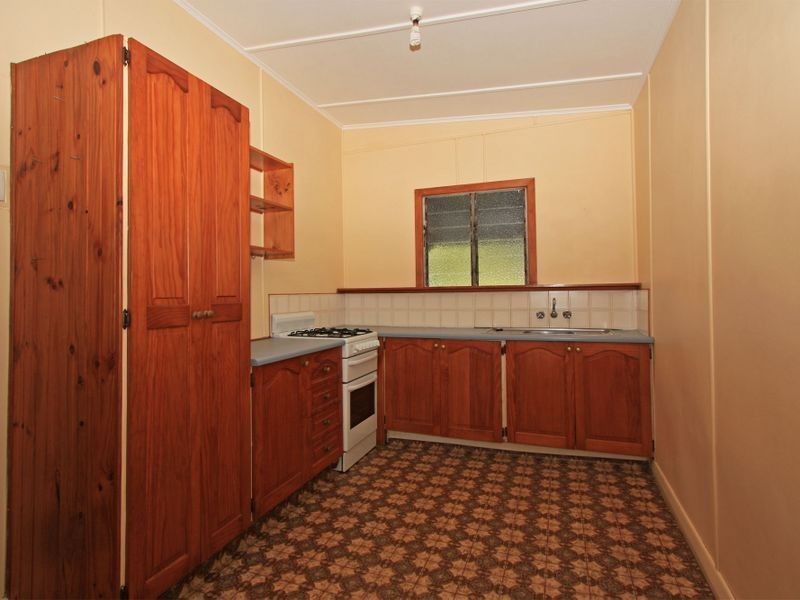 West End QLD 4810