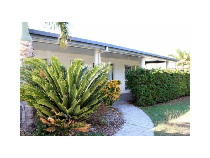 3 Lornsleigh Street, Mount Louisa QLD 4814