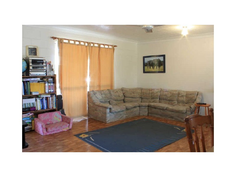 3 Lornsleigh Street, Mount Louisa QLD 4814