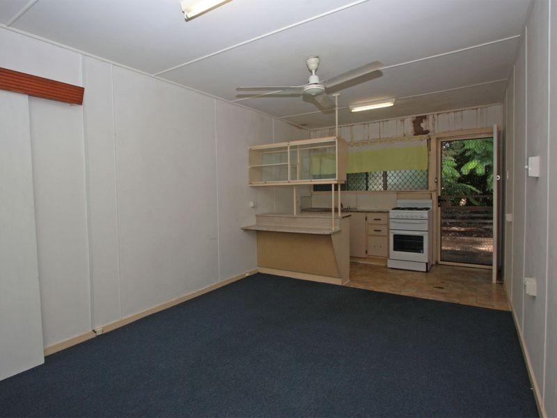 Pimlico QLD 4812