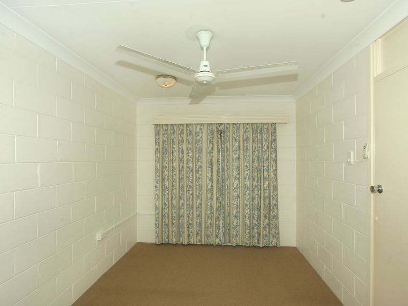 West End QLD 4810