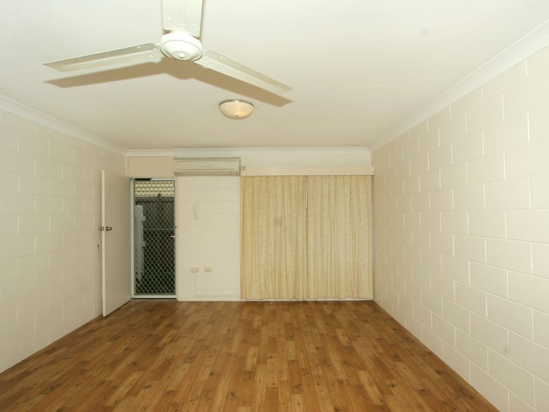 West End QLD 4810