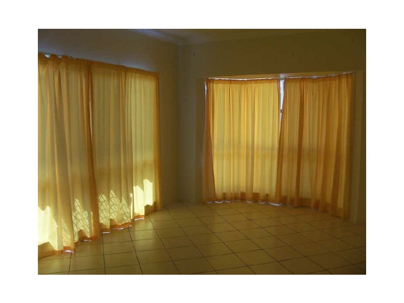 21 Bultarra Cres, Kirwan QLD 4817