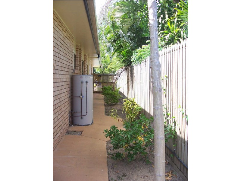 21 Bultarra Cres, Kirwan QLD 4817