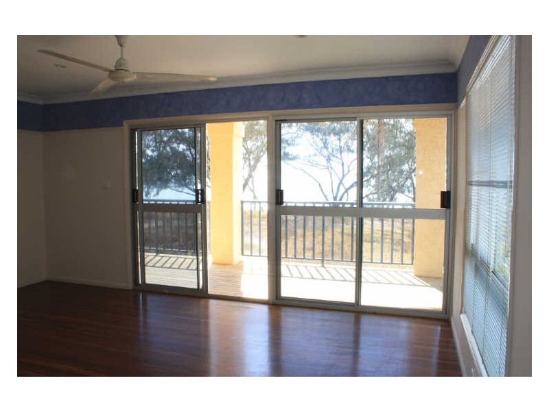 22 Reef Street, Saunders Beach QLD 4818
