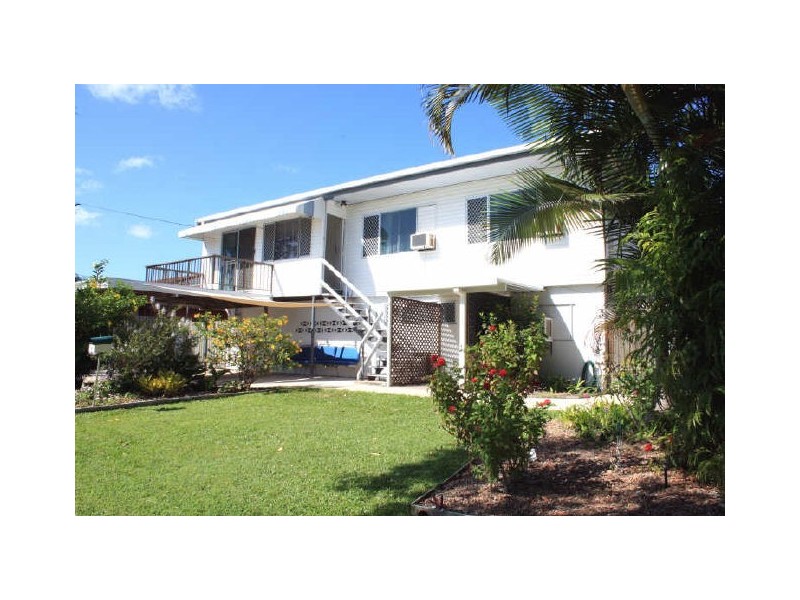 9 Jandera Street, Cranbrook QLD 4814