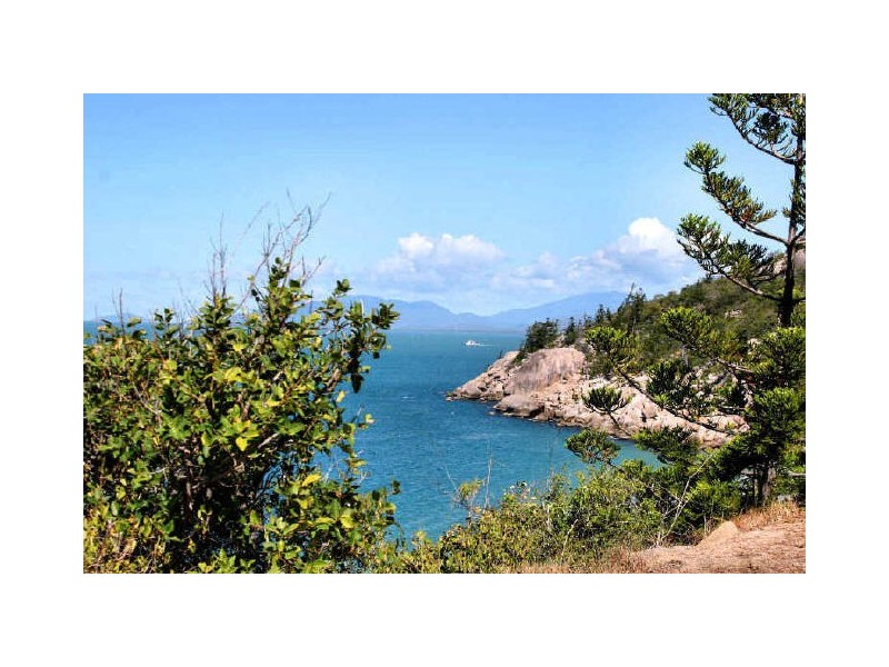 3 Boulder Court, Nelly Bay QLD 4819