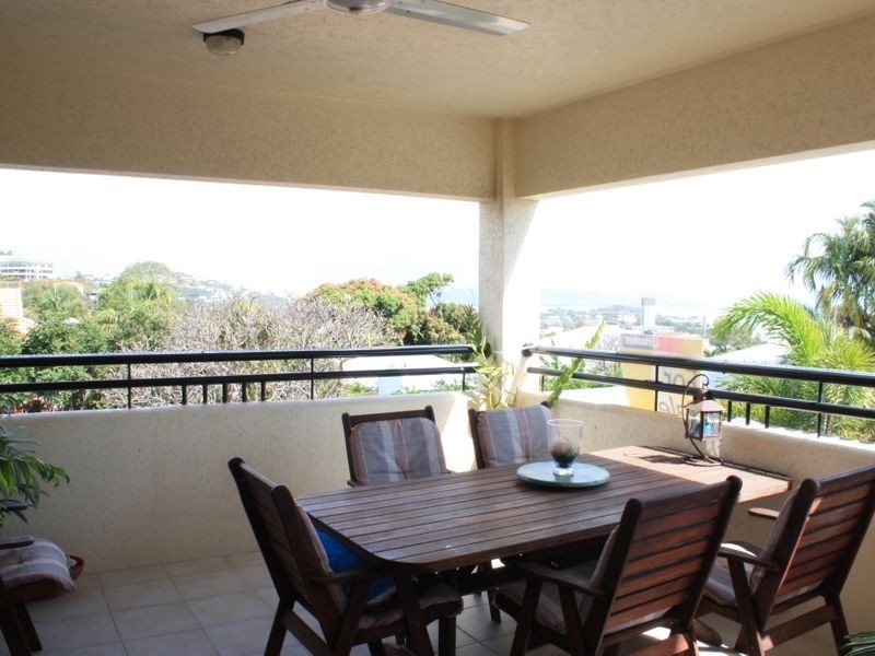 2/19 Willmett Street, Townsville QLD 4810