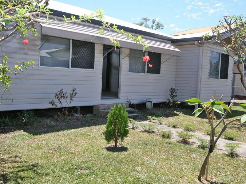 Pimlico QLD 4812