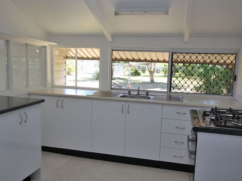 Pimlico QLD 4812