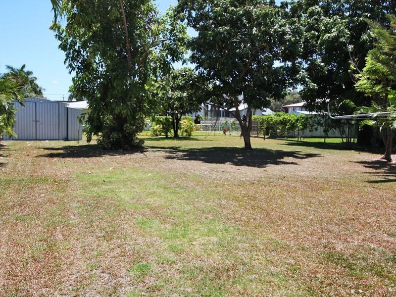 Pimlico QLD 4812