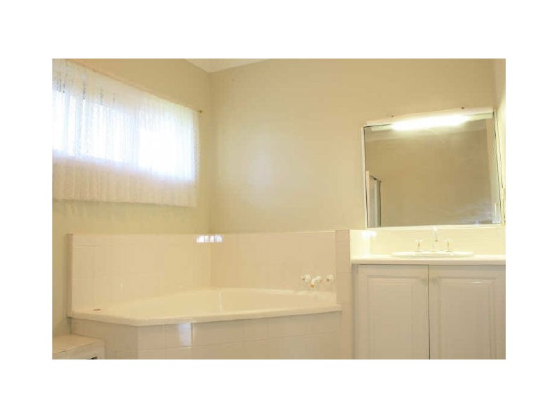 7 Boronia Drive, Annandale QLD 4814