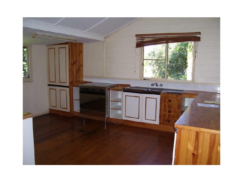 55 Sherriff Street, Hermit Park QLD 4812