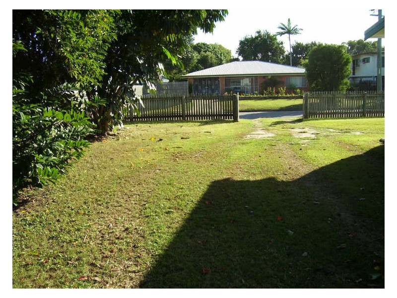 36 Shirleen Cresesnt, Condon QLD 4815