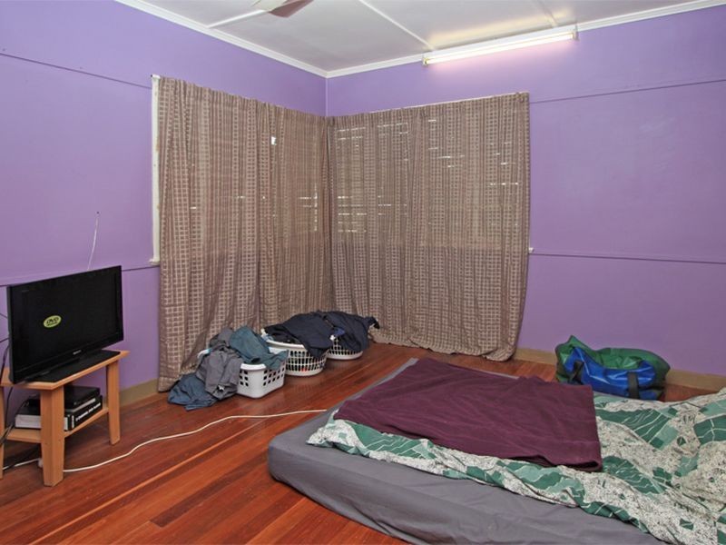 42 Munroe Street, Wulguru QLD 4811