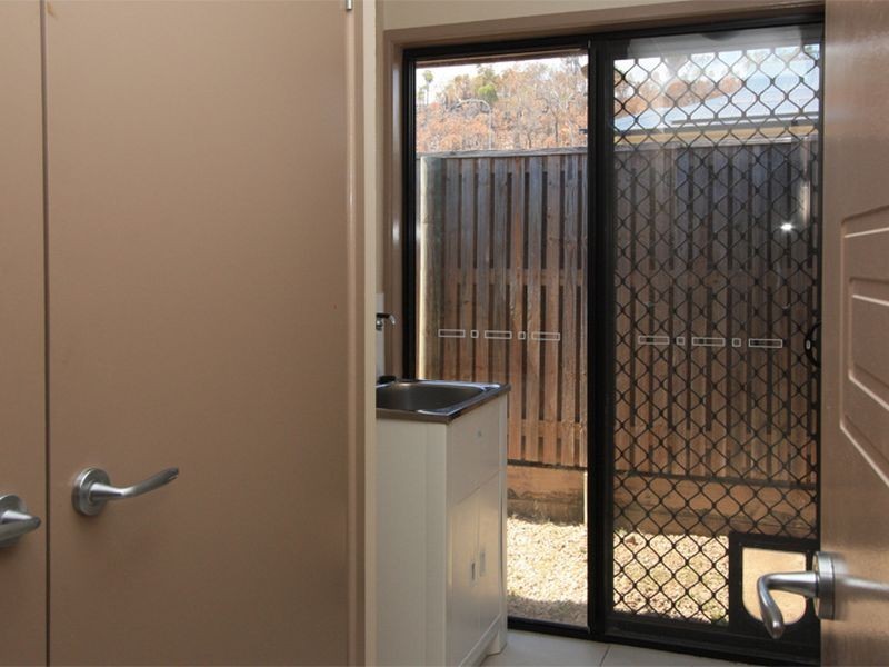 18 Rattray Street, Bushland Beach QLD 4818