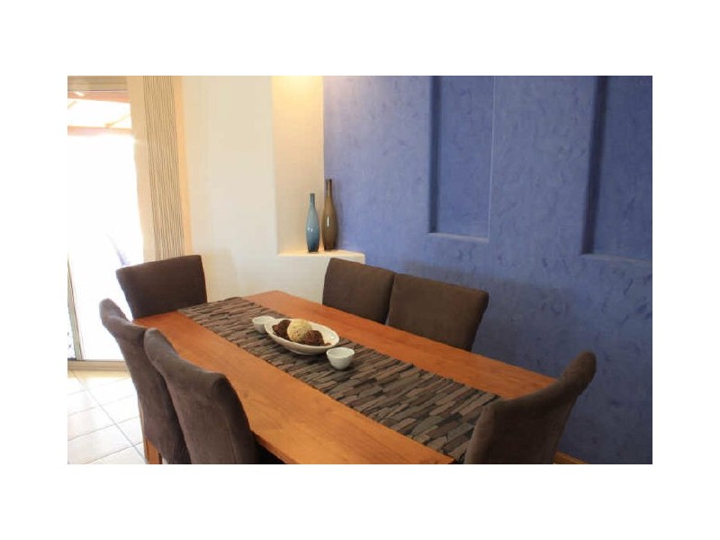 11 Cleary Street, Kirwan QLD 4817