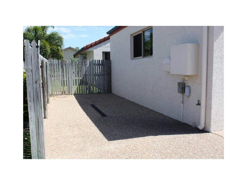 11 Cleary Street, Kirwan QLD 4817