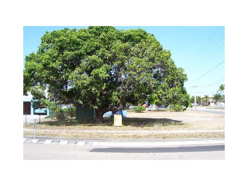 37A Tenth Street, Railway Estate QLD 4810