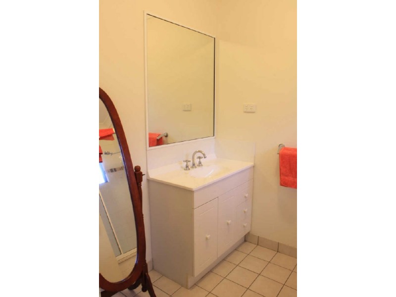 31 Noscov Crescent, Kelso QLD 4815