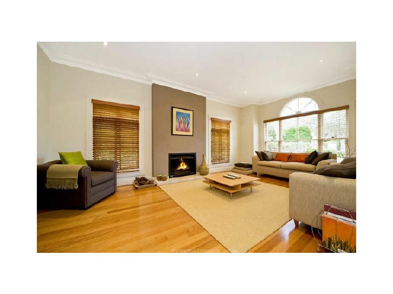 86 Middle Harbour Road, Lindfield NSW 2070
