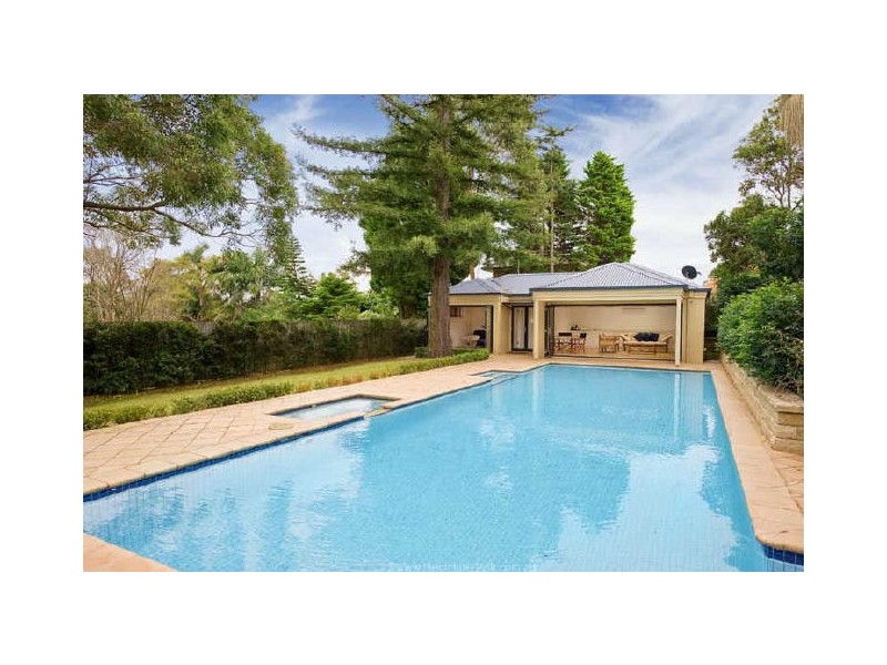 86 Middle Harbour Road, Lindfield NSW 2070