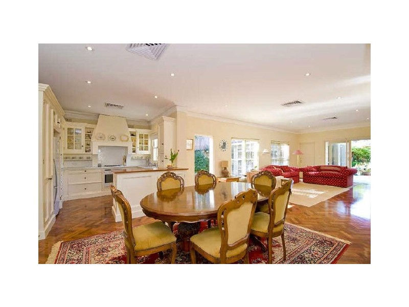 102 Shirley Road, Roseville NSW 2069