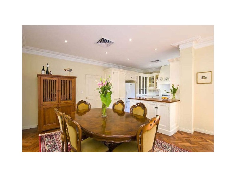 102 Shirley Road, Roseville NSW 2069