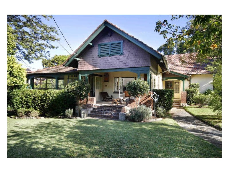 16 The Grove, Roseville NSW 2069