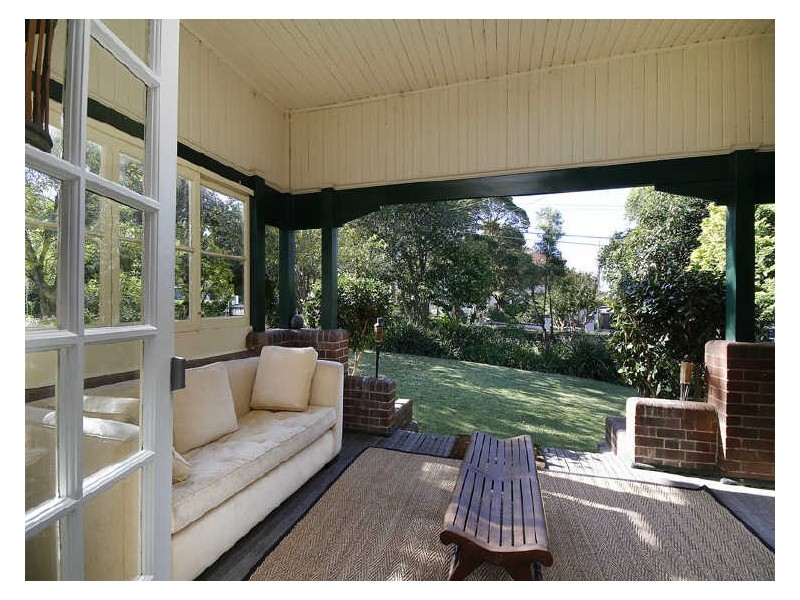 16 The Grove, Roseville NSW 2069