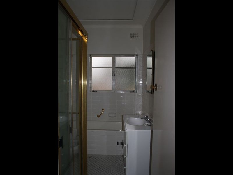 2 Shaddock Avenue, Pymble NSW 2073