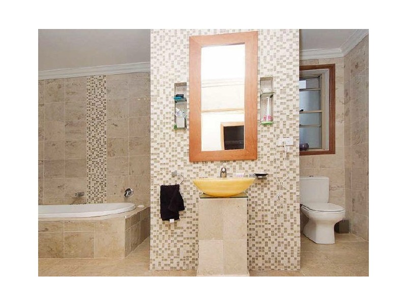 19 Blaxland Rd, Killara NSW 2071