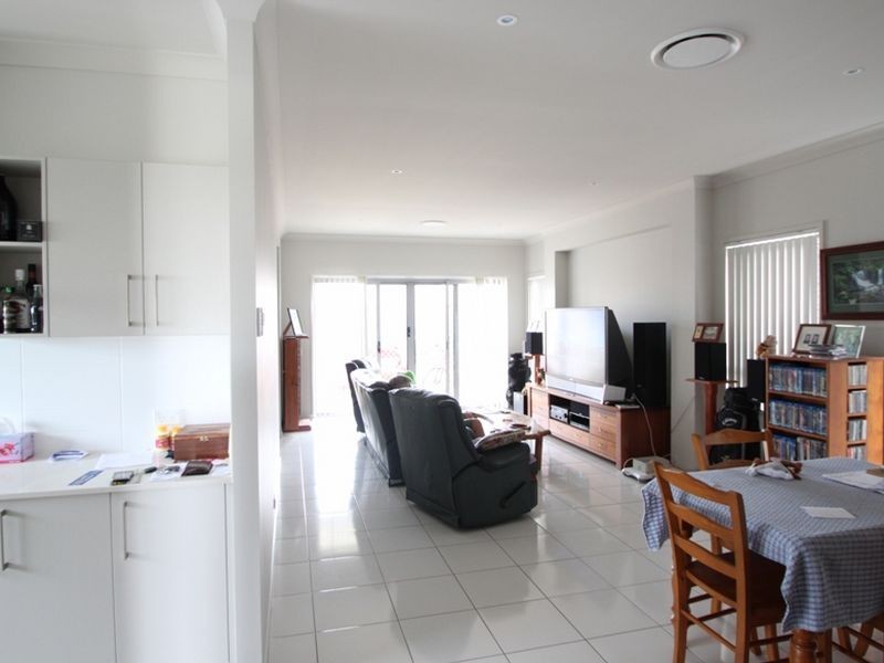 North Lakes QLD 4509