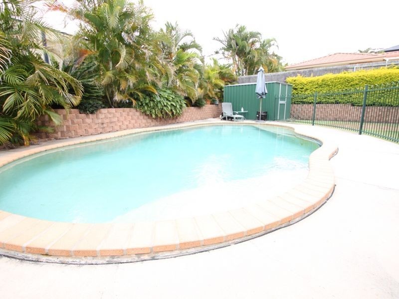 9 Raffindale Avenue, Dakabin QLD 4503