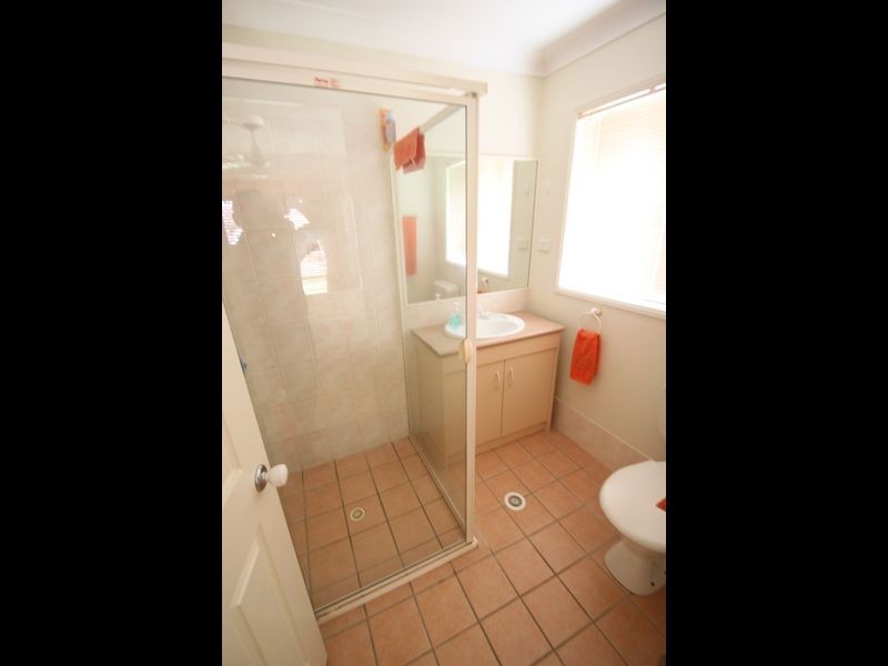 9 Raffindale Avenue, Dakabin QLD 4503