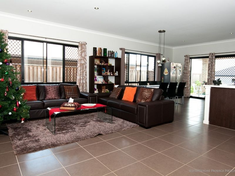 North Lakes QLD 4509