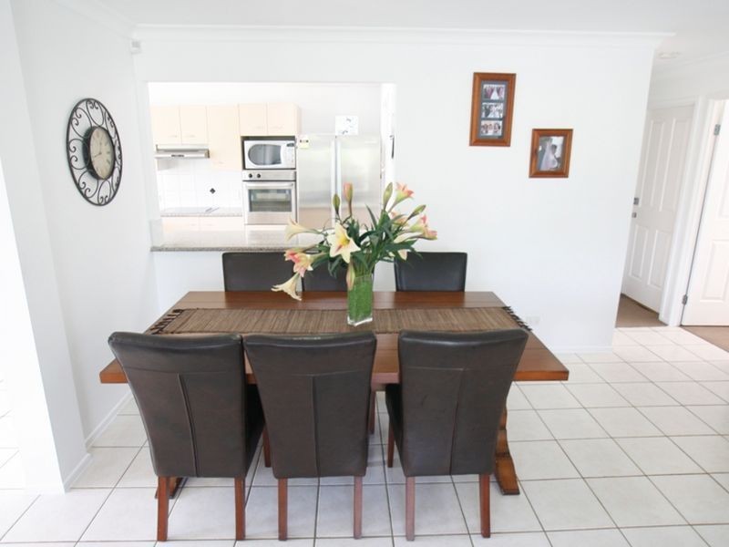 3 Amethyst Court, Griffin QLD 4503