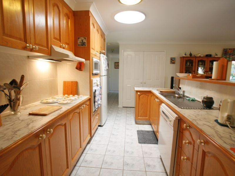 1 Grayling Court, Kallangur QLD 4503