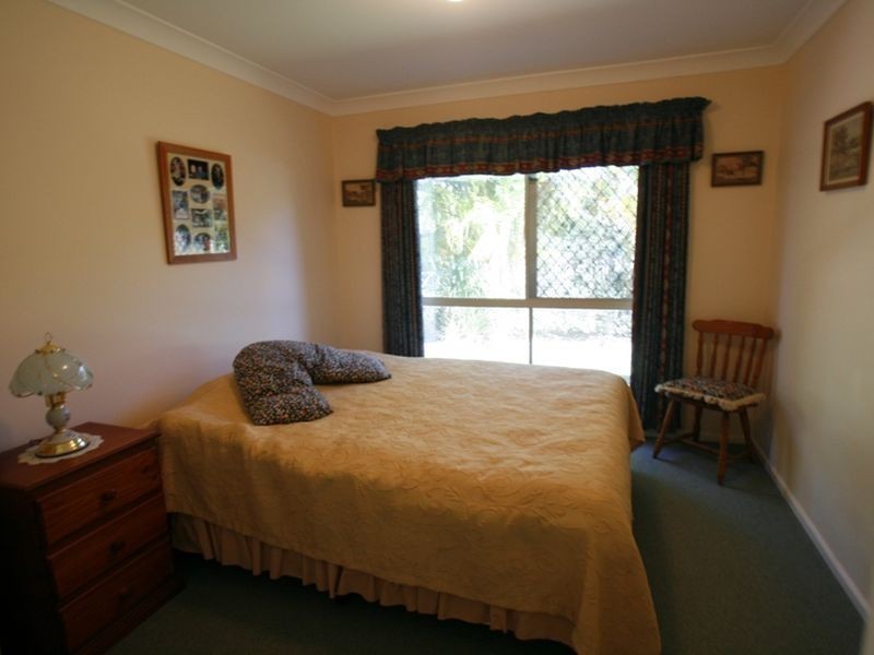 1 Grayling Court, Kallangur QLD 4503