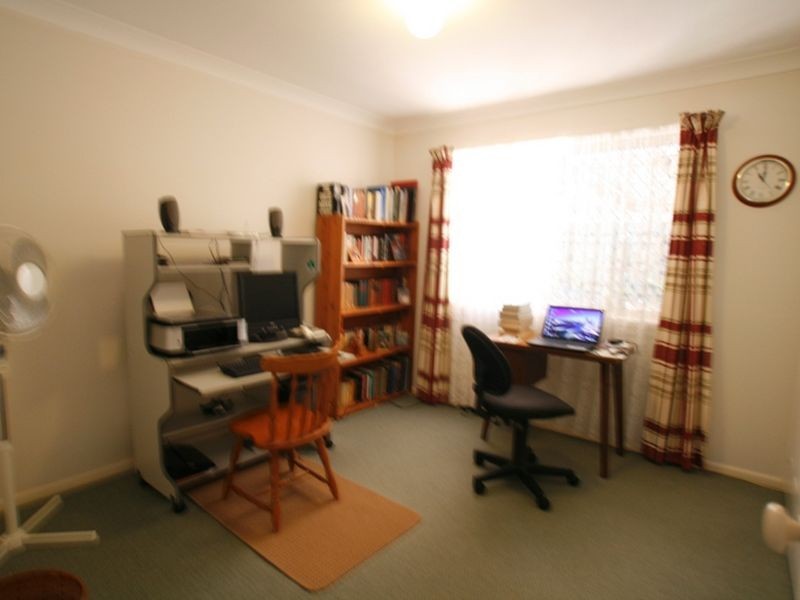 1 Grayling Court, Kallangur QLD 4503