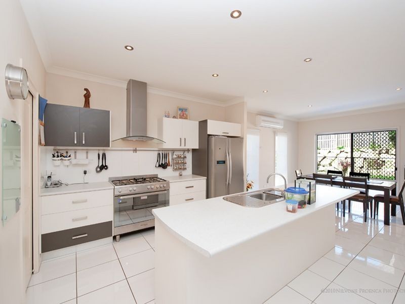 North Lakes QLD 4509