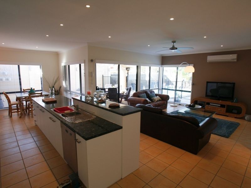 12 Cottonwood Cct, North Lakes QLD 4509