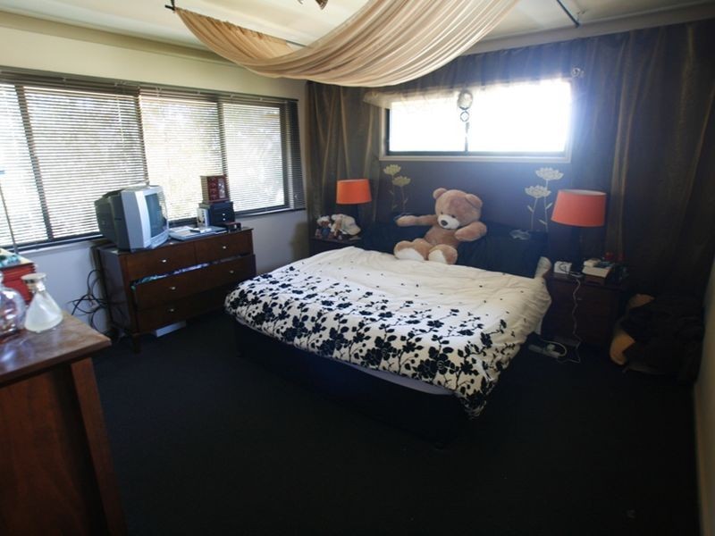 Kallangur QLD 4503