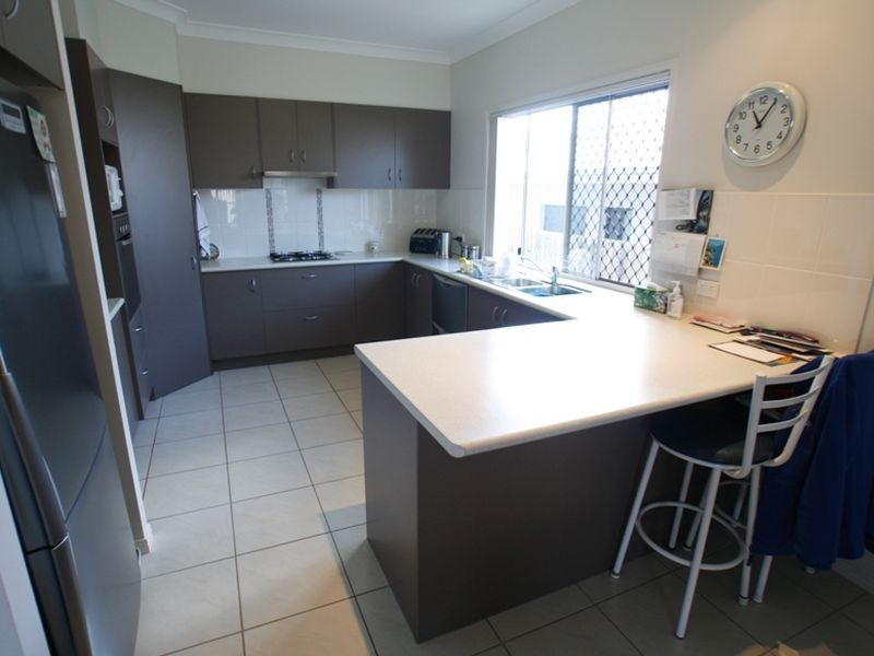 25 Echidna Parade, North Lakes QLD 4509