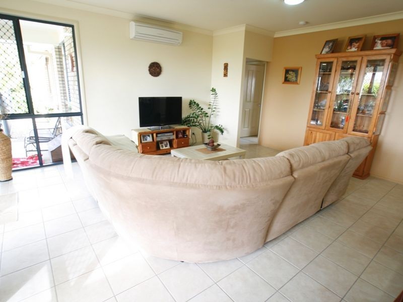 6 Redcedar Street, North Lakes QLD 4509