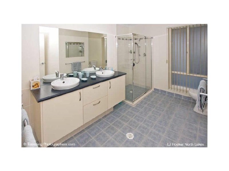 North Lakes QLD 4509