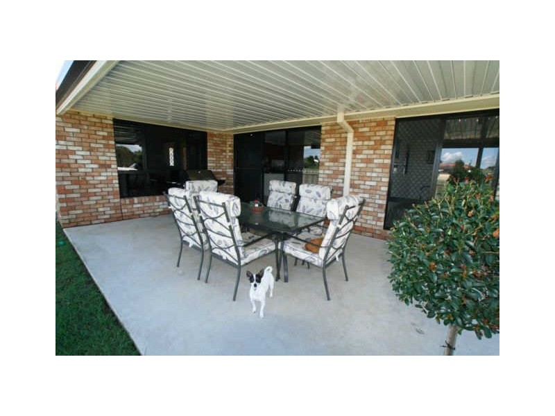 2 Vibrant Court, Dakabin QLD 4503